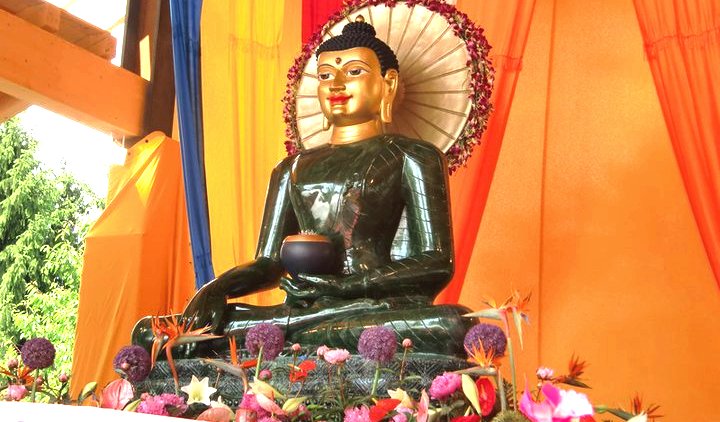 Jade Buddha Samstag